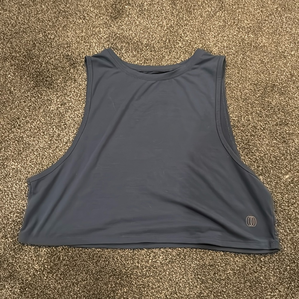 Dark blue muscle tank crop